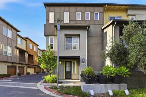 Photo of 287 Odyssey Lane, Milpitas, CA 95035 (MLS # ML82035091)