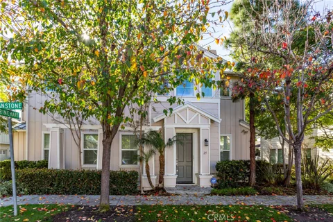 MLS: OC26187226