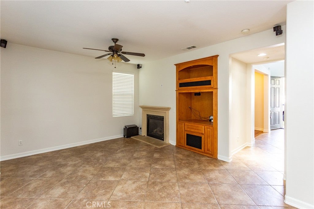 25 Rinehart Road