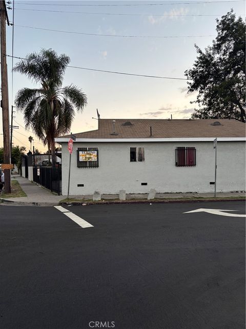 3201 3201 Long Beach Vernon CA 90058