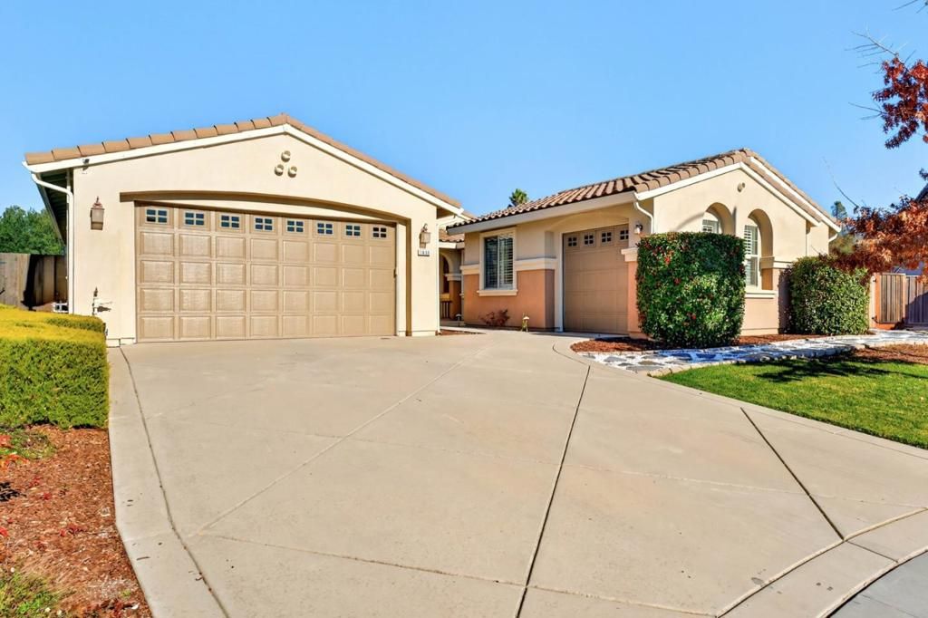 Photo of 1655 Martinez Way, Morgan Hill, CA 95037 (MLS # ML82031420)