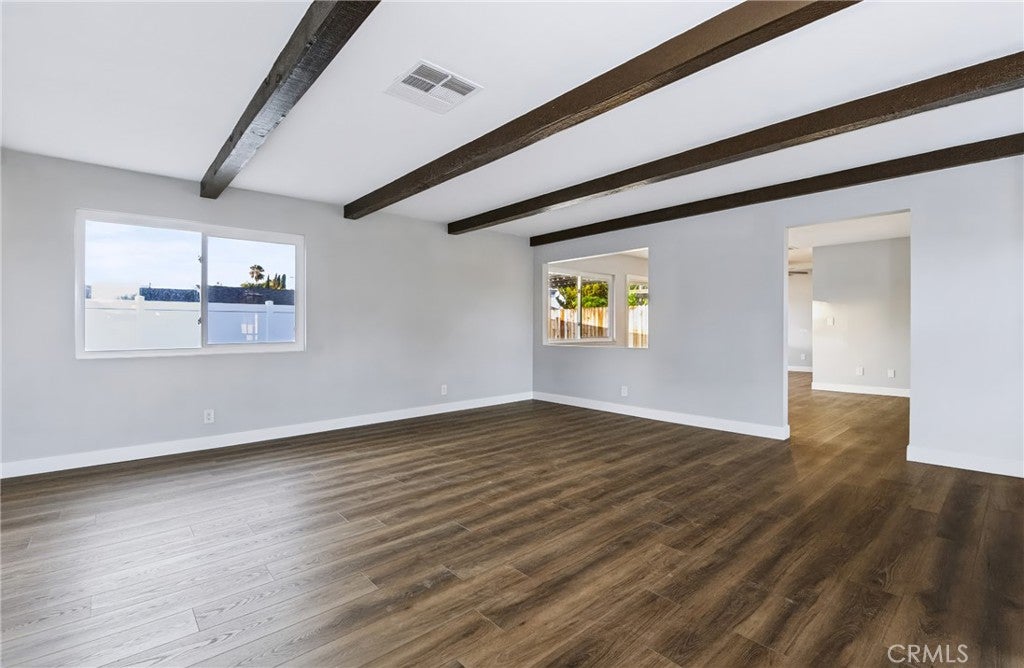 1216 Hampton Circle