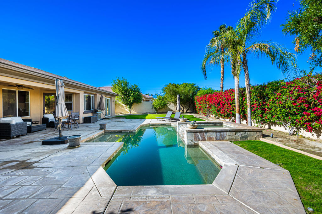 Brenna at Capri - Residential