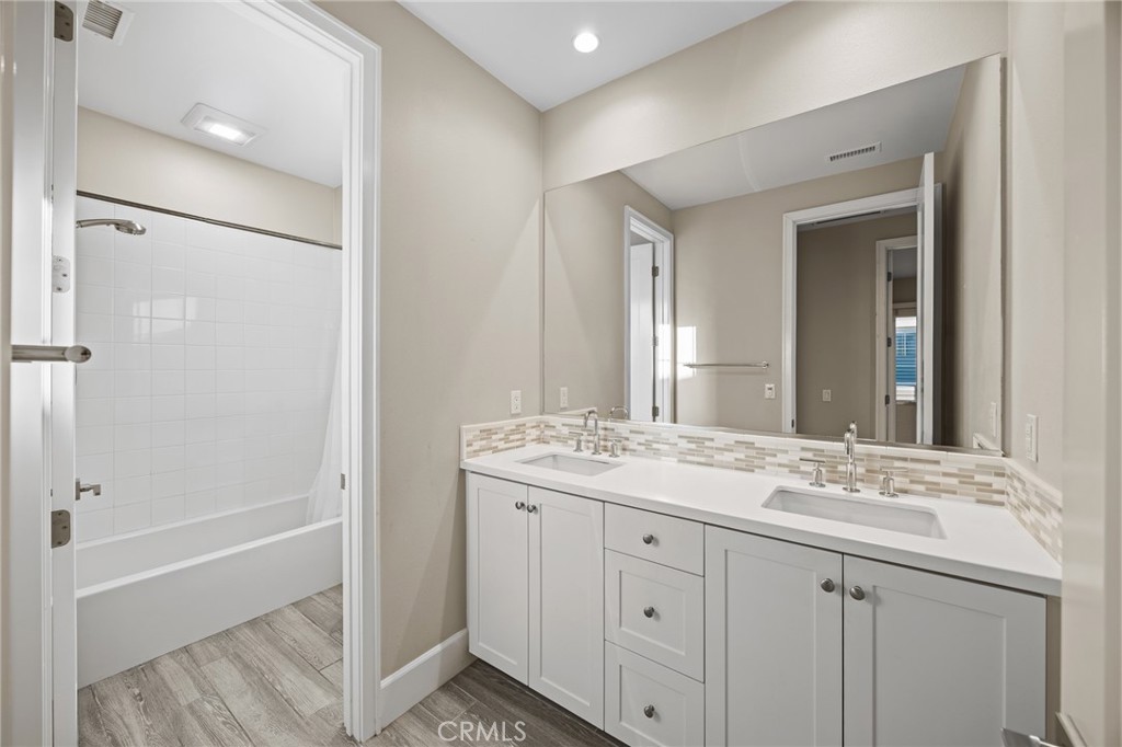 Terrazza (OHTER) - Residential Lease