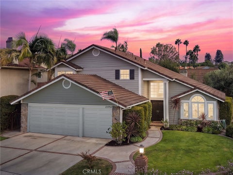 Photo of 23952 Cormorant LN, Laguna Niguel, CA 92677 (MLS # OC26186636)