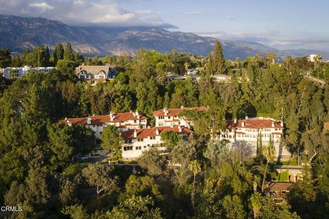 Photo of 52 N Arroyo Boulevard, Pasadena, CA 91105 (MLS # P1-26589)