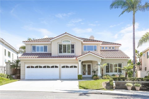 Photo of 12 Dorchester Green Grn, Laguna Niguel, CA 92677 (MLS # OC26229067)