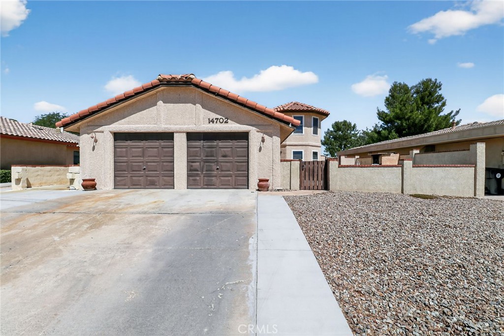 14702 Robin Lane