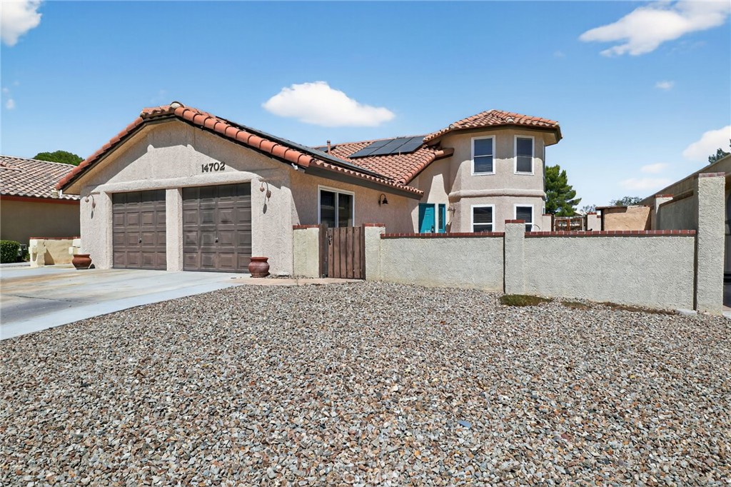 Welcome to 14702 Robin Ln, a spacious 4-bedroom, 2-bath home perfectly situated on the golf course in the highly sought-after Silver Lakes community of Helendale. This home offers the ideal blend of comfort, potential, and resort-style living. With a private front patio to enjoy your morning coffee and a relaxing outdoor jacuzzi in the backyard, you’ll have no shortage of peaceful spaces to unwind—all while taking in the serene views of the golf course right from your own backyard.
The home offers a great layout and solid foundation, ready for your personal touch and a bit of TLC to truly make it your own. Living in Silver Lakes means access to an impressive list of amenities, including a 27-hole championship golf course, community pool, hot tub, pickleball, tennis and bocce ball courts, a sandy beach on the lake, RV parking and storage, a lakeside restaurant, and equestrian facilities. Whether you're looking for relaxation, recreation, or the perfect place to entertain, this home has the potential to become your personal oasis. Don’t miss this unique opportunity to live on the fairway and enjoy all the best that Silver Lakes has to offer.
