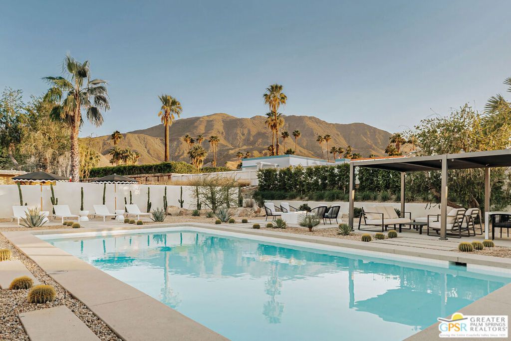 Photo of 71533 Tangier Road, Rancho Mirage, CA 92270 (MLS # 25601479PS)
