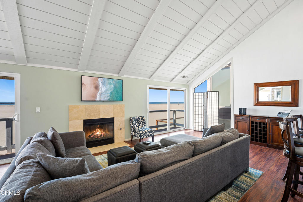 Hollywood Beach - 0302 - Residential Lease