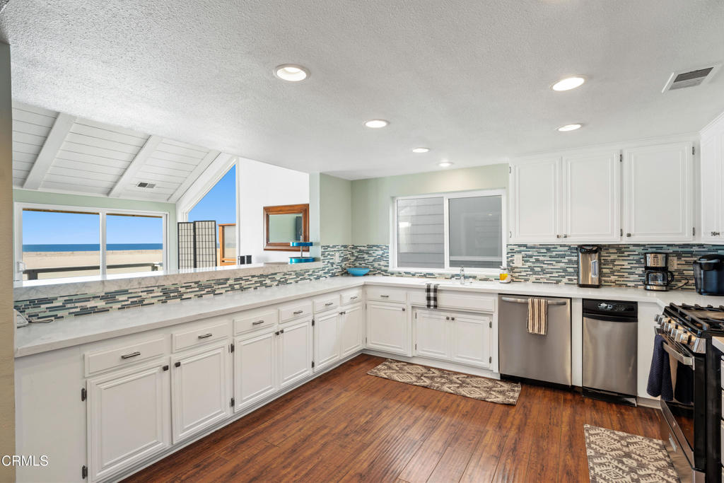 Hollywood Beach - 0302 - Residential Lease