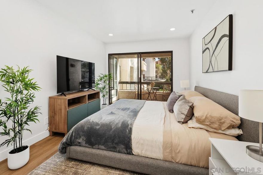 Totally revamped, spacious luxury unit right in the heart of San Diego! You're gonna fall in love with the high-end finishes and the open gourmet kitchen that's just perfect for hosting your friends. The kitchen is decked out with shiny stainless steel appliances, beautiful hardwood flooring seamlessly flows into the living room where you'll find a cozy fireplace. Nice balcony off the bedroom suite perfect for sipping your morning coffee and catching some fresh air. Community has Clubhouse, Gym, walking paths, tennis, Pickle ball, Basketball courts, swimming pool/spa and lush vegetation, amongst fountains and pools of water. Resort style park like living in the heart of Mission Valley. Near USD, SDSU. Easy access to restaurants, freeways and the Red Trolley, downtown and shopping malls, cinemas, beaches. Next door to the YMCA