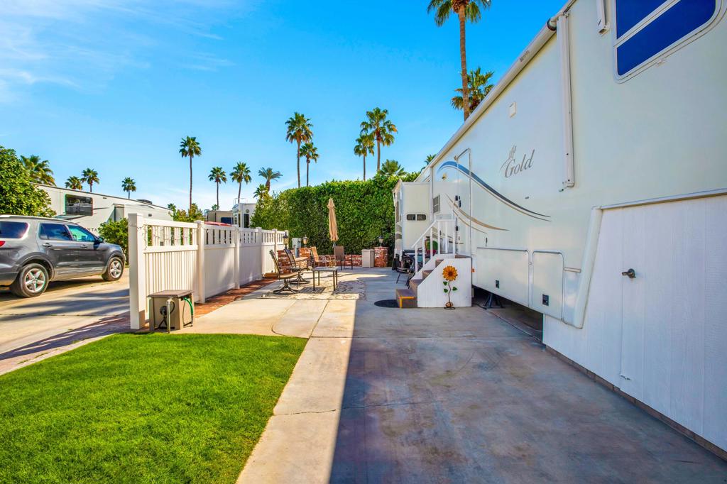 Outdoor Resorts Palm Springs - Land