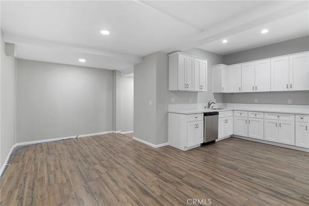 Whittier, California 90601, United States, 3 Bedrooms Bedrooms, ,2 BathroomsBathrooms,Residential,Active,119660