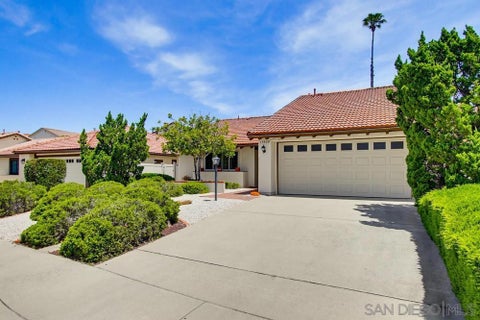 Photo of 17539 Cumana Terrace TER, San Diego, CA 92128 (MLS # 260021580SD)