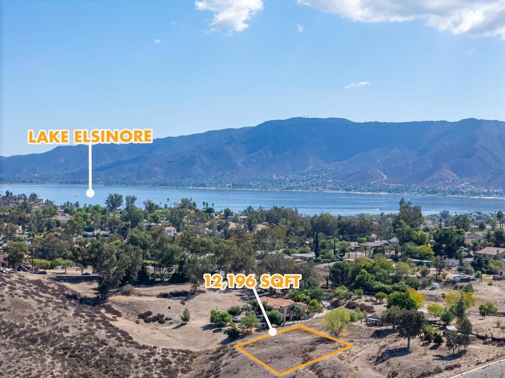 Photo of 70 Marshall, Lake Elsinore, CA 92530 (MLS # 250042308SD)