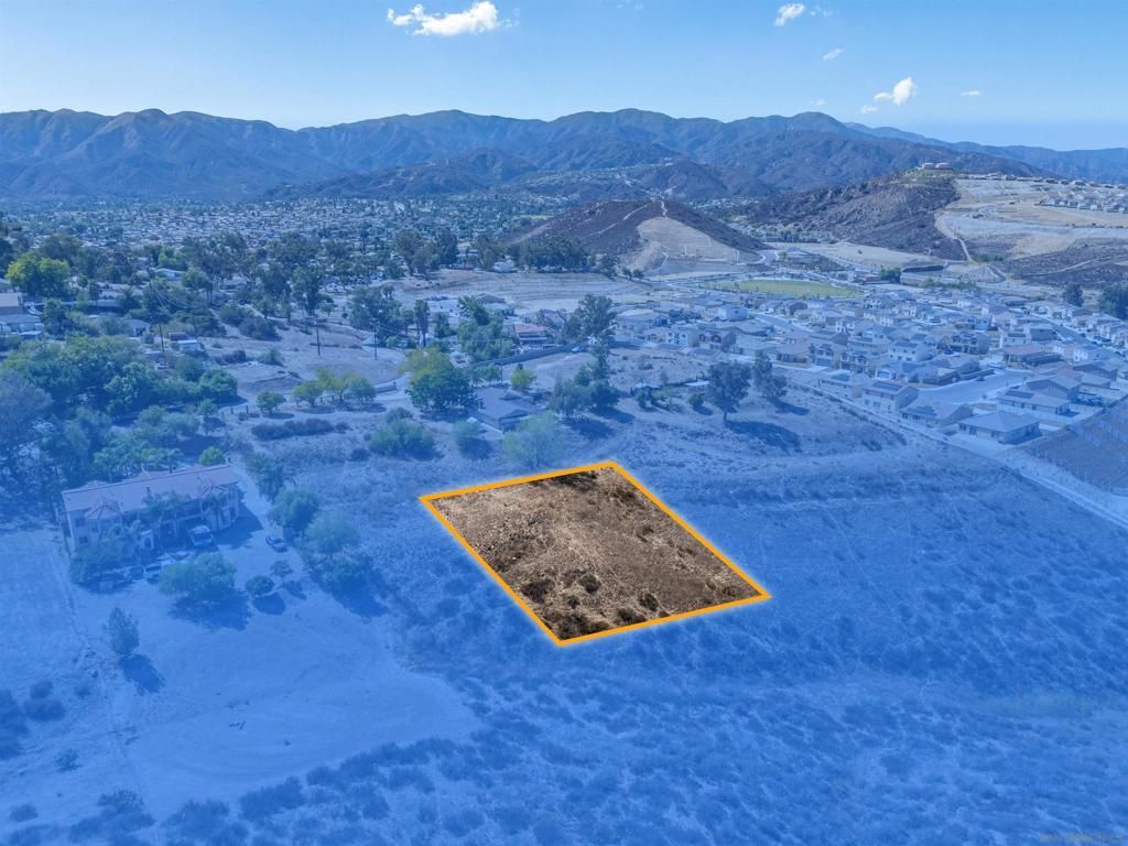 Photo of 70 Marshall, Lake Elsinore, CA 92530 (MLS # 250042308SD)