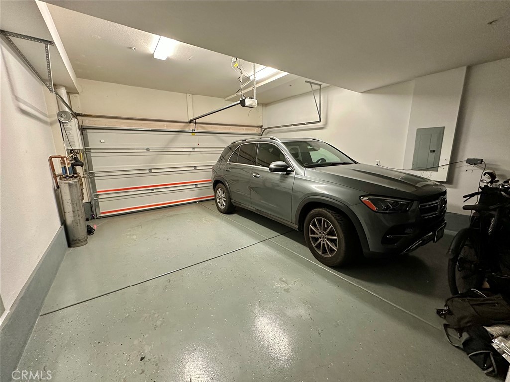 Manhatten (CPWMN) - Residential Lease