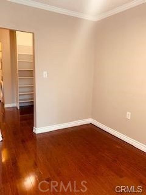 Tiny photo for 1007 S Catalina Ave #106, Redondo Beach, CA 90277 (MLS # SB25233308)