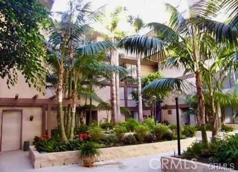 Tiny photo for 1007 S Catalina Ave #106, Redondo Beach, CA 90277 (MLS # SB25233308)