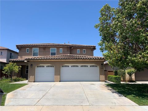 Photo of 33884 Pegase Court, Temecula, CA 92592 (MLS # SW26053865)