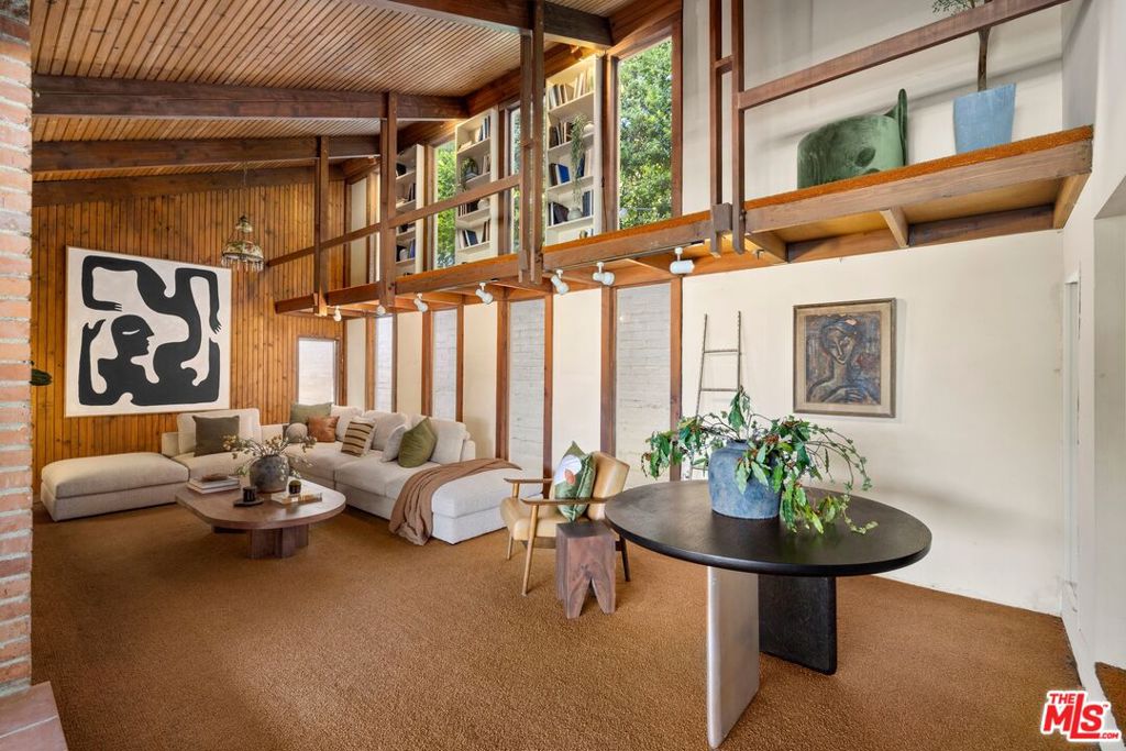 7230 Outpost Cove Drive