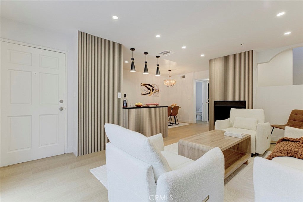 15044 Nordhoff Street