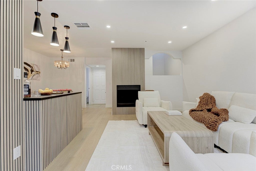 15044 Nordhoff Street 8