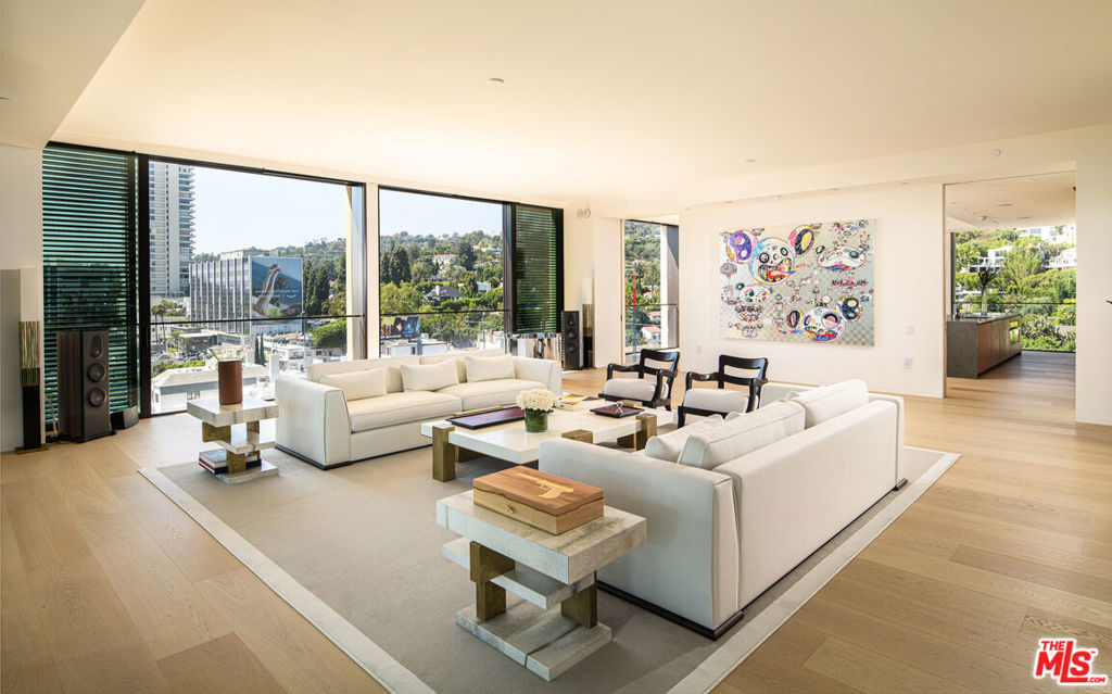 9040 Sunset Boulevard 1101