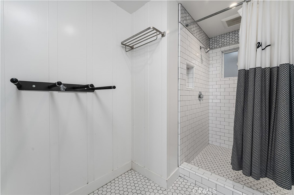 West Newport Beach (WSNB) - Residential Lease