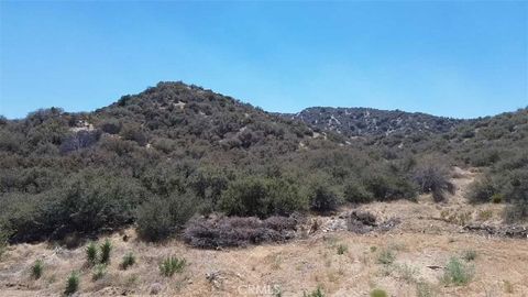 Photo of 0 Mountain Springs Road, Wrightwood, CA 92397 (MLS # HD25207075) Photo of 0 Mountain Springs Road, Wrightwood, CA 92397 (MLS # HD25207075)