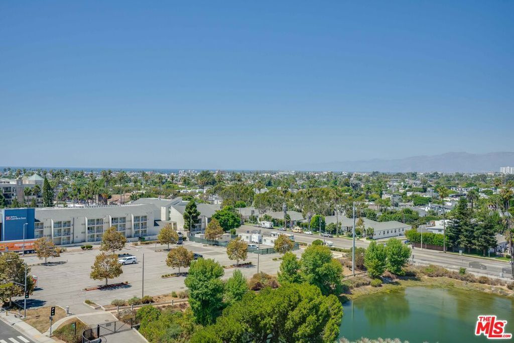 Photo of 4265 Marina City Dr #607, Marina, CA 90292 (MLS # 25583815)