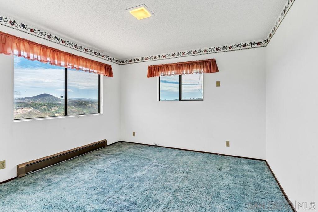 Valley Center - Residential