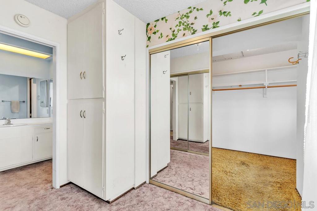 Valley Center - Residential