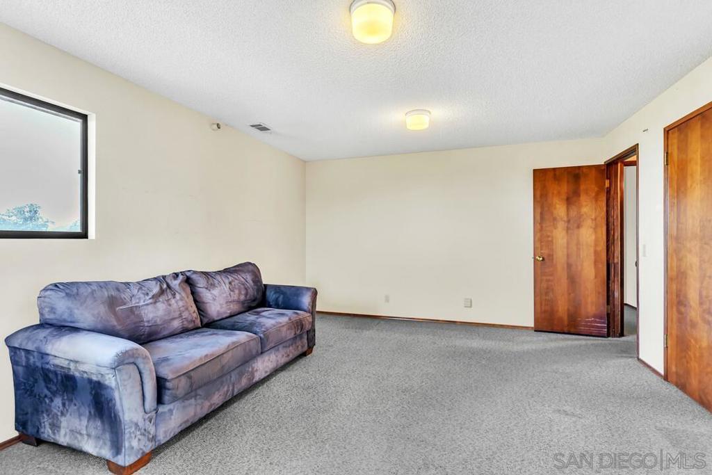 Valley Center - Residential