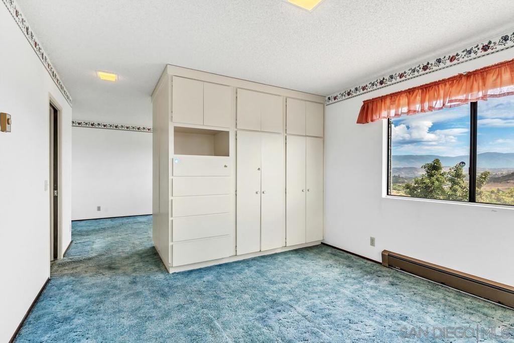 Valley Center - Residential