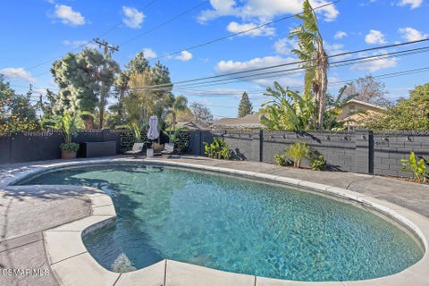 Tiny photo for 1449 Norwich Avenue, Thousand Oaks, CA 91360 (MLS # 226004917)