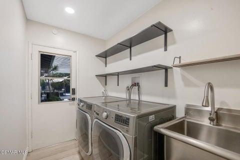 Tiny photo for 1449 Norwich Avenue, Thousand Oaks, CA 91360 (MLS # 226004917)