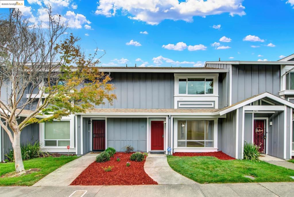 HILLTOP GREEN - Residential