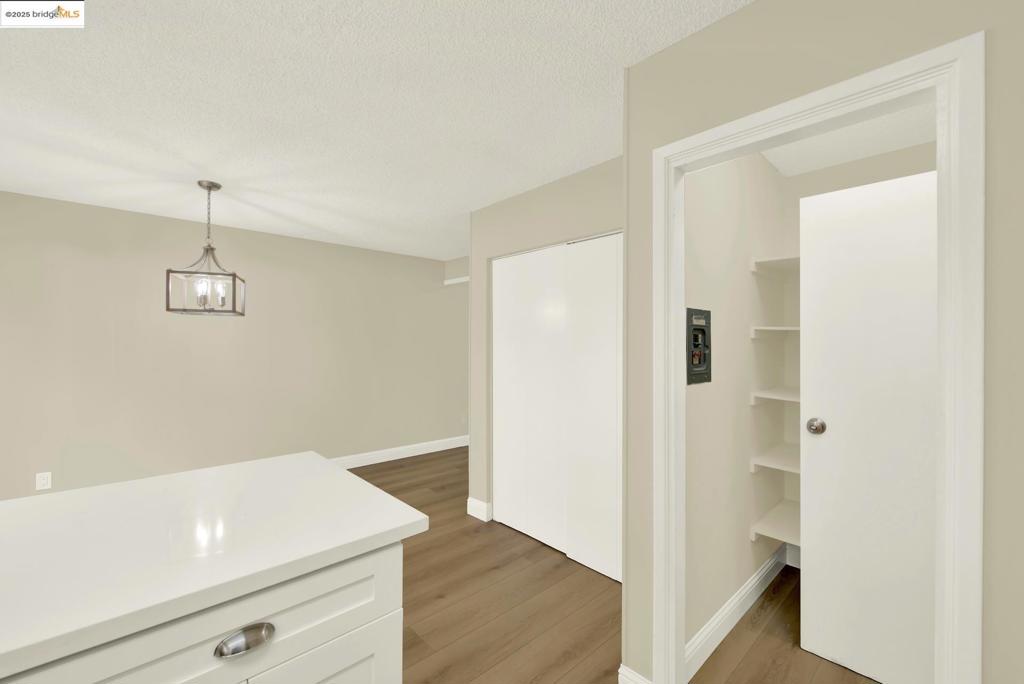 HILLTOP GREEN - Residential