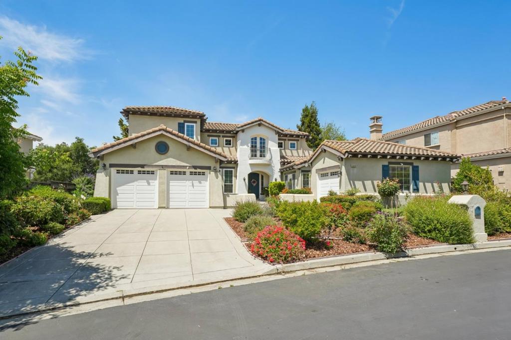 5313 Arezzo Way