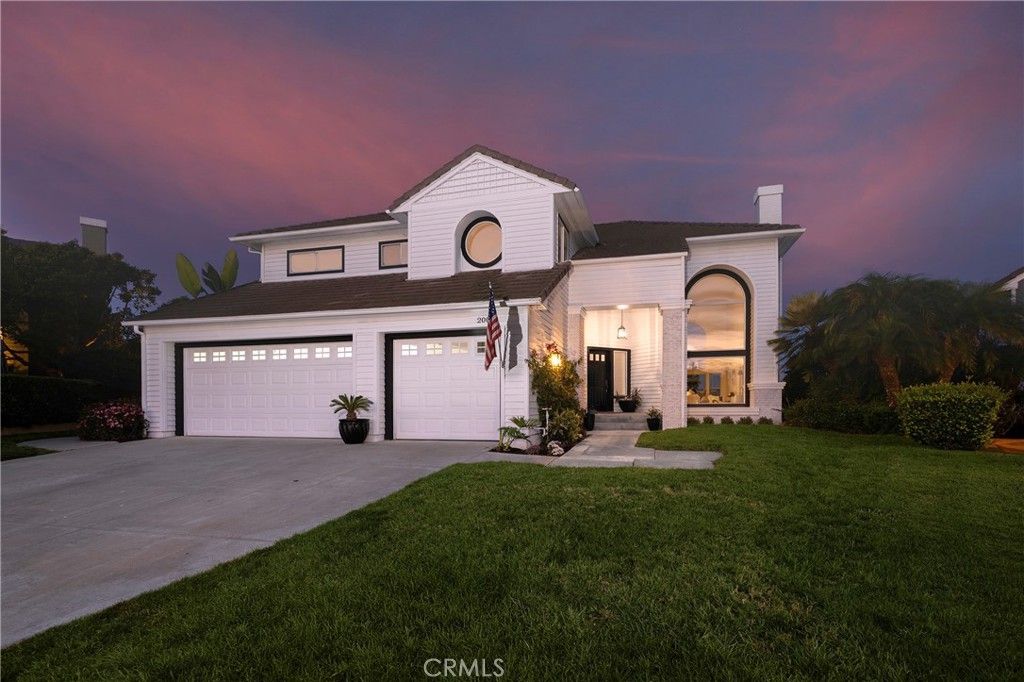 Photo of 2000 Corte Cardelina, San Clemente, CA 92673 (MLS # OC25272036)