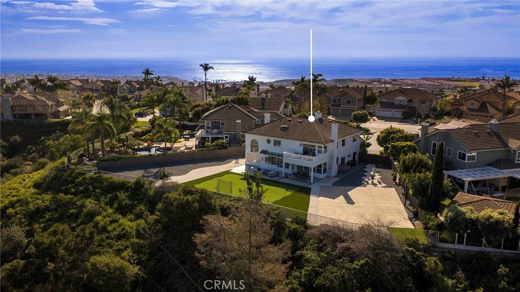 Photo of 2000 Corte Cardelina, San Clemente, CA 92673 (MLS # OC25272036)