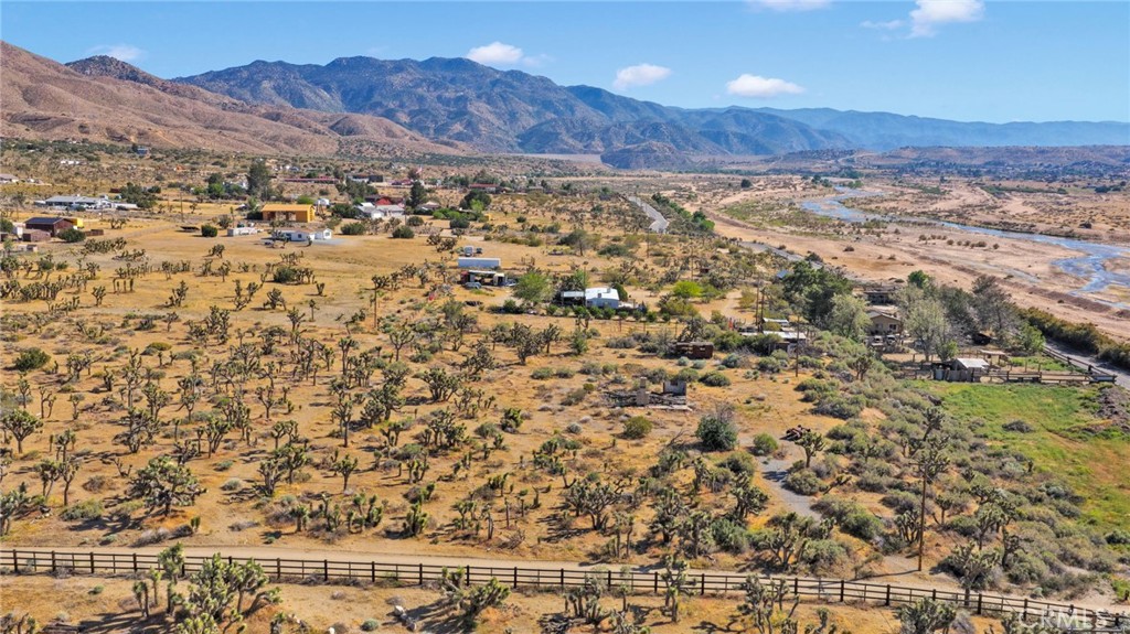 1 Lamprey Road