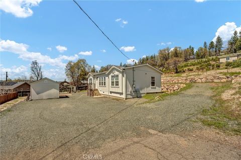 Photo of 9447 Angelly Way, Cobb, CA 95426 (MLS # LC26041589)