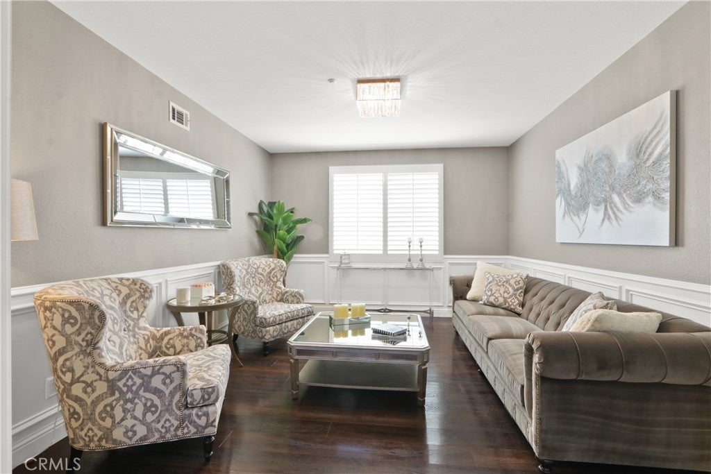 5052 Glenwood