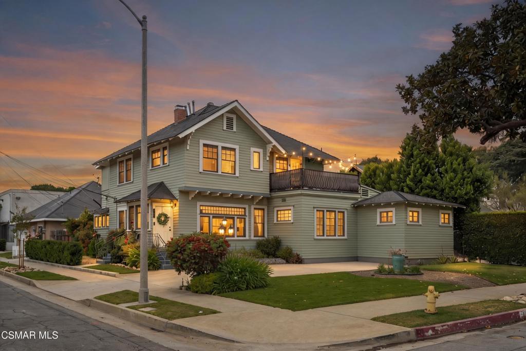 637 N Raymond Avenue