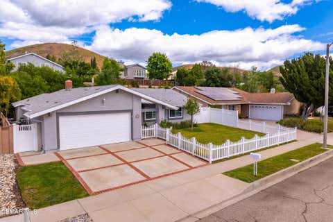 Photo of 6547 Pinion Street, Oak Park, CA 91377 (MLS # 226003764)