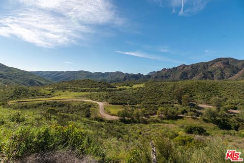 34229 Mulholland Highway Malibu CA 90265